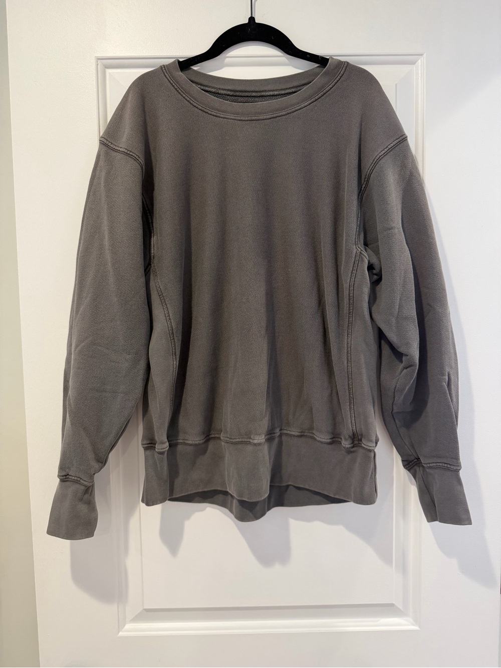 Les Tien Crewneck Sweatshirt in Washed Gray - size Small